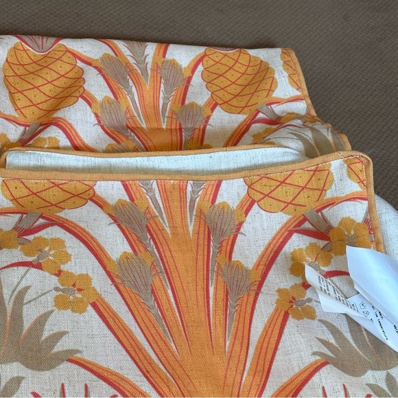 Patdrea Tropical Linen Table Runner Yellow Vintage Elegant Pineapple Pattern - Picture 9 of 9